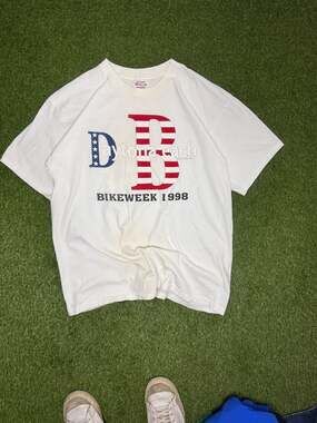 Vintage 1998 Daytona Beach Bikeweek T-Shirt American Flag Eagle Peace Sign